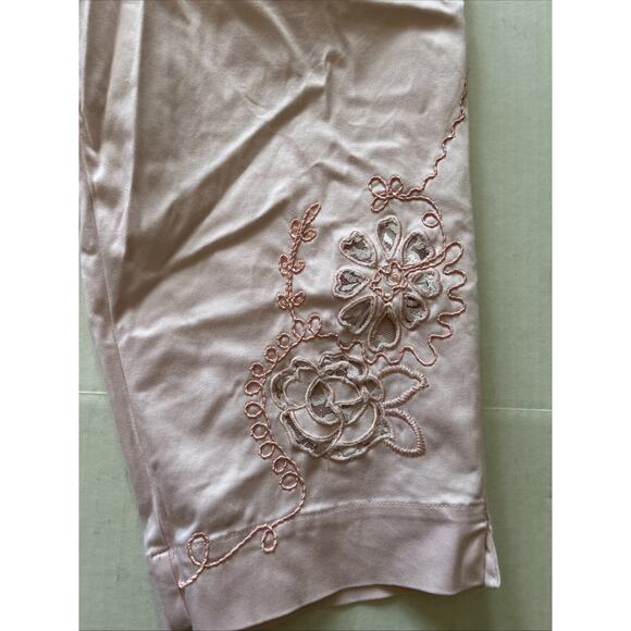 Draper’s & Damon Pull On Capris Petite 16P Pastel Pink Embroidered Flower - Picture 3 of 8